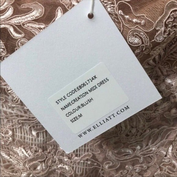 Elliatt Dress Blush Pink Floral Lace Mid - Picture 12 of 12